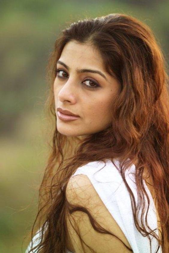 Tabu ‘may do item number in Naseeruddin Shah film’